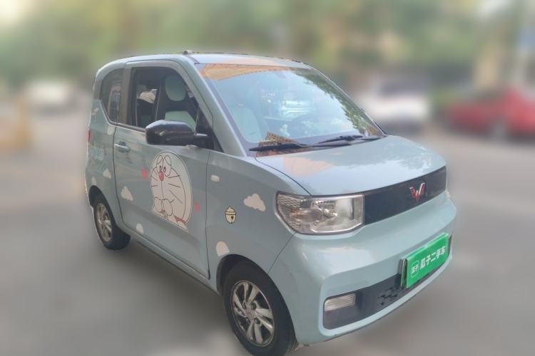 Used Wuling Hongguang MINIEV 2020 Enjoyment Model Lithium Iron Phosphate Front Right 45 Deg