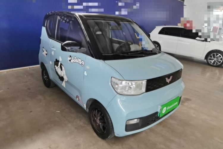 Used Wuling Hongguang MINIEV 2020 Enjoyment Model Lithium Iron Phosphate Front Right 45 Deg