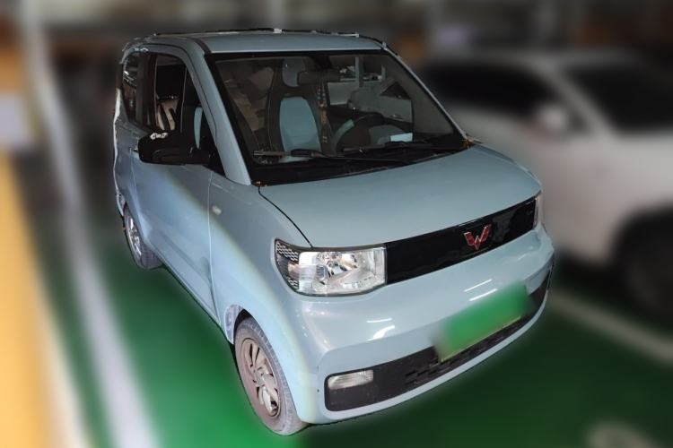 Used Wuling Hongguang MINIEV 2020 Freedom Version Lithium Iron Phosphate Front Right 45 Deg