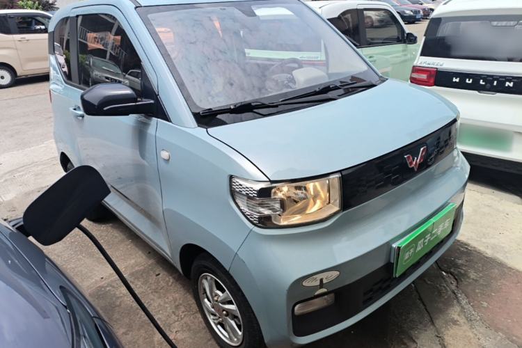 Used Wuling Hongguang MINIEV 2020 Enjoyment Model Lithium Iron Phosphate Front Right 45 Deg