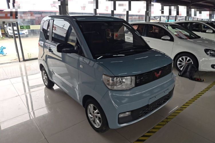 Used Wuling Hongguang MINIEV 2020 Enjoyment Model Lithium Iron Phosphate Front Right 45 Deg