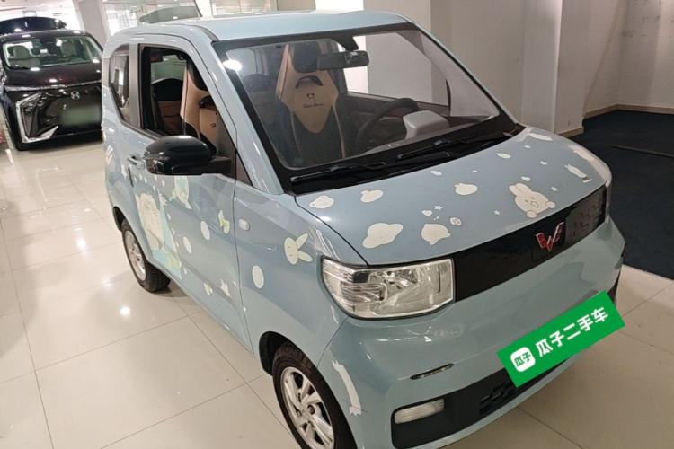 Used Wuling Hongguang MINIEV 2020 Freedom Version Lithium Iron Phosphate Front Right 45 Deg