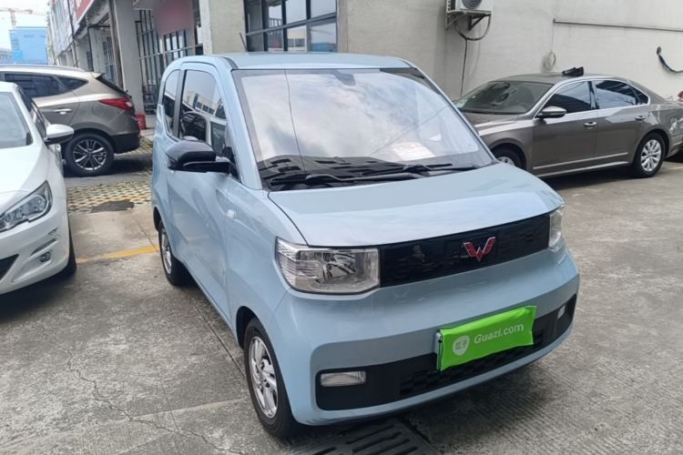 Used Wuling Hongguang MINIEV 2020 Enjoyment Model Lithium Iron Phosphate Front Right 45 Deg