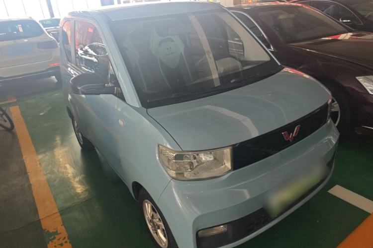 Used Wuling Hongguang MINIEV 2020 Freedom Version Lithium Iron Phosphate Front Right 45 Deg