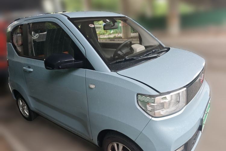 Used Wuling Hongguang MINIEV 2020 Enjoyment Model Lithium Iron Phosphate Front Right 45 Deg