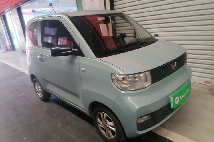 Used Wuling Hongguang MINIEV 2020 Enjoyment Model Lithium Iron Phosphate Front Right 45 Deg