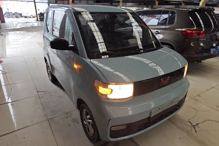 Used Wuling Hongguang MINIEV 2020 Zizai Version Lithium-NMC Front Right 45 Deg