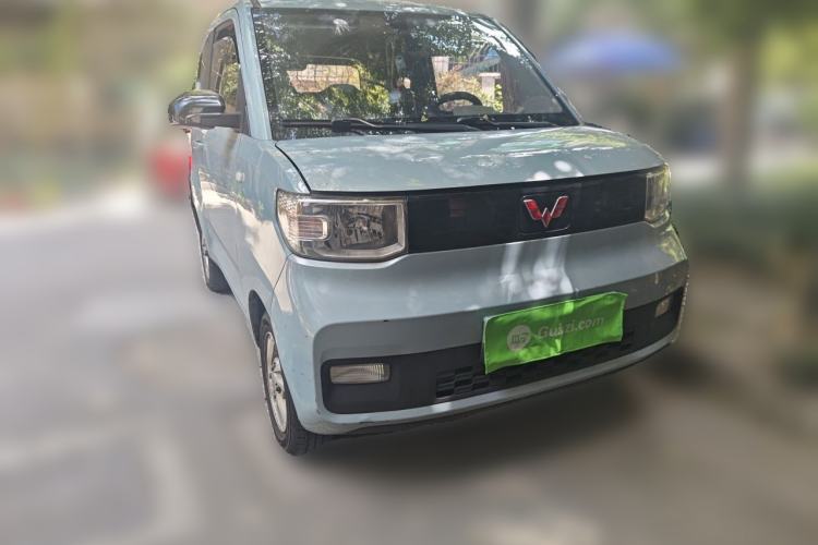 Used Wuling Hongguang MINIEV 2020 Enjoyment Model Lithium Iron Phosphate Front Right 45 Deg