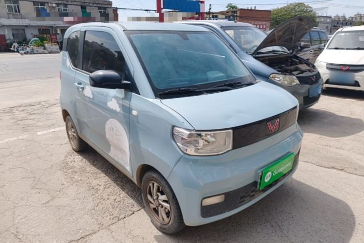 Used Wuling Hongguang MINIEV 2020 Enjoyment Model Lithium Iron Phosphate Front Right 45 Deg