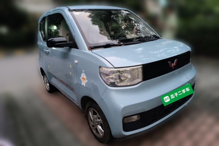 Used Wuling Hongguang MINIEV 2020 Freedom Version Lithium Iron Phosphate Front Right 45 Deg