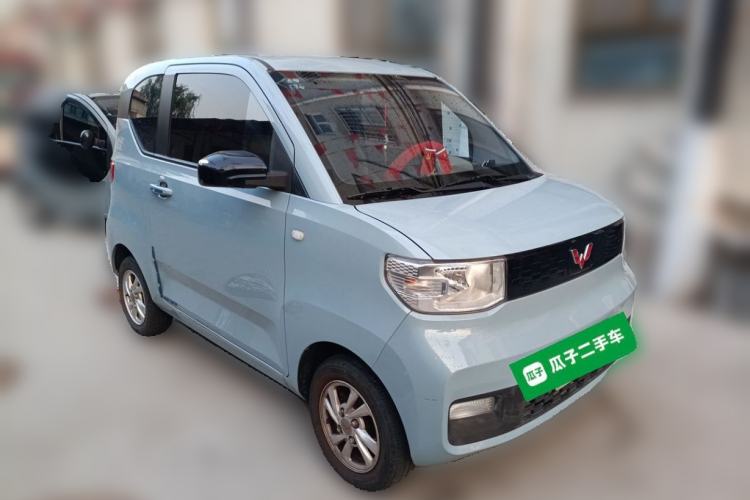 Used Wuling Hongguang MINIEV 2020 Easy Version Lithium-Ion Battery Front Right 45 Deg