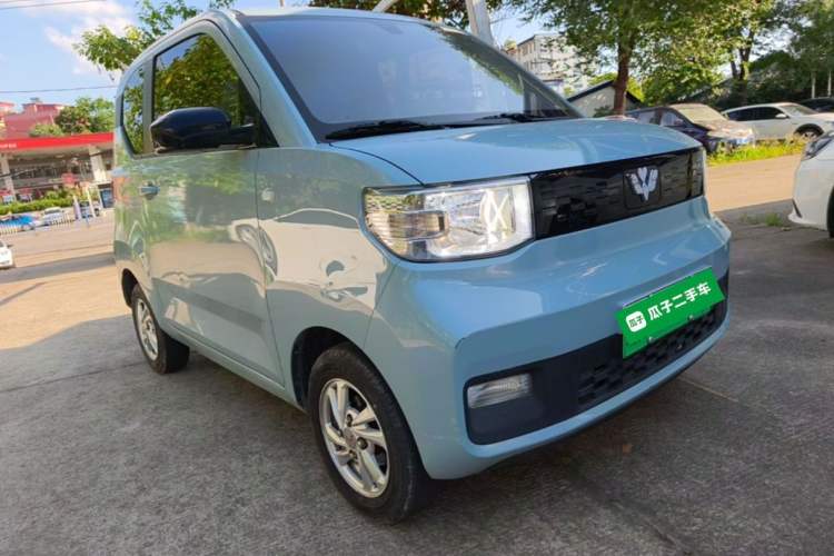 Used Wuling Hongguang MINIEV 2020 Freedom Version Lithium Iron Phosphate Front Right 45 Deg