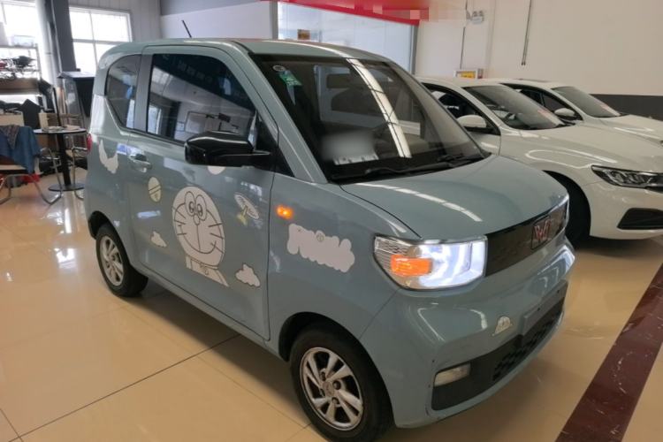Used Wuling Hongguang MINIEV 2020 Freedom Version Lithium Iron Phosphate Front Right 45 Deg