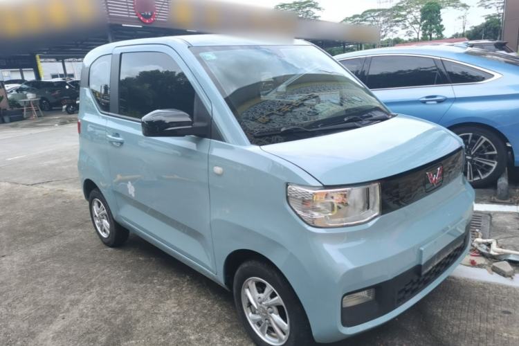 Used Wuling Hongguang MINIEV 2020 Zizai Version Lithium-NMC Front Right 45 Deg