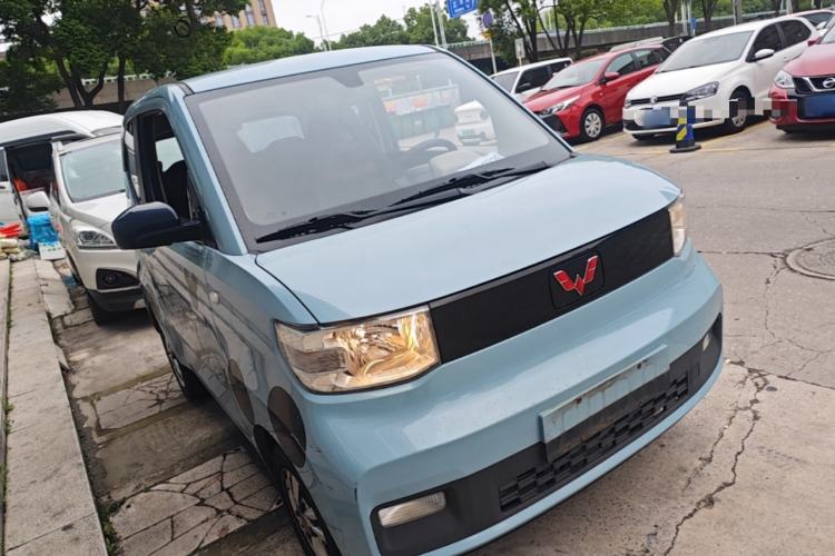 Used Wuling Hongguang MINIEV 2020 Freedom Version Lithium Iron Phosphate Front Right 45 Deg