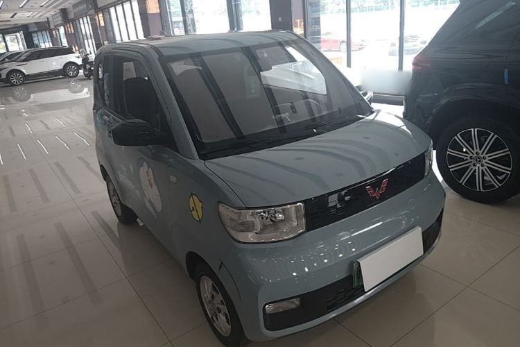 Used Wuling Hongguang MINIEV 2020 Freedom Version Lithium Iron Phosphate Front Right 45 Deg