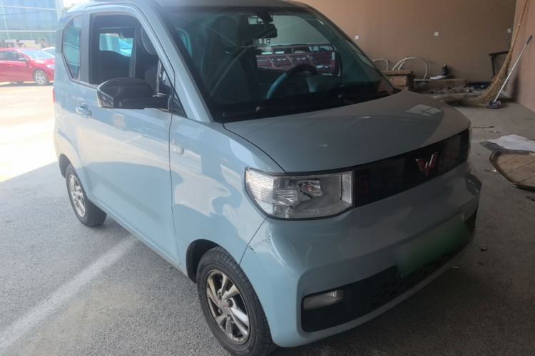 Used Wuling Hongguang MINIEV 2020 Zizai Version Lithium-NMC Front Right 45 Deg