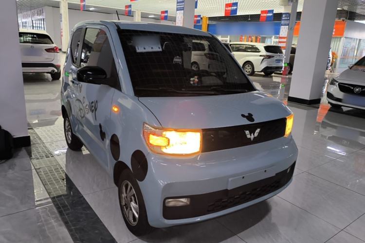 Used Wuling Hongguang MINIEV 2020 Zizai Version Lithium-NMC Front Right 45 Deg