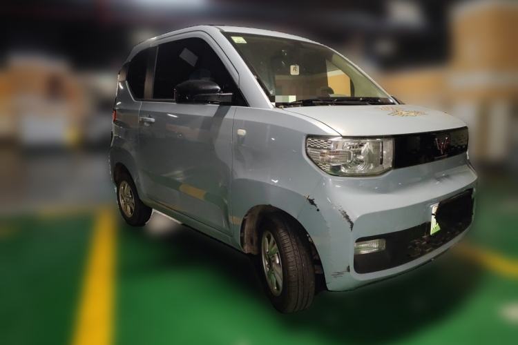 Used Wuling Hongguang MINIEV 2020 Enjoyment Model Lithium Iron Phosphate Front Right 45 Deg