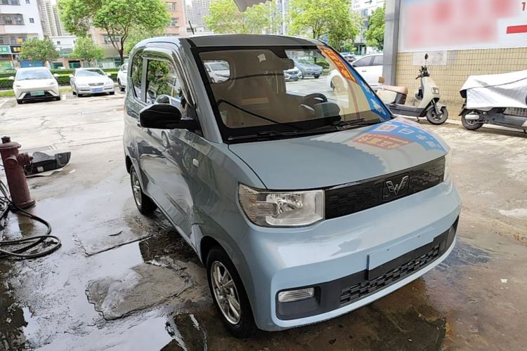 Used Wuling Hongguang MINIEV 2020 Enjoy Edition Lithium-Ion Battery Front Right 45 Deg