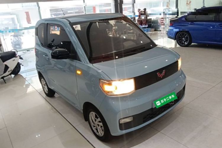Used Wuling Hongguang MINIEV 2020 Enjoy Edition Lithium-Ion Battery Front Right 45 Deg
