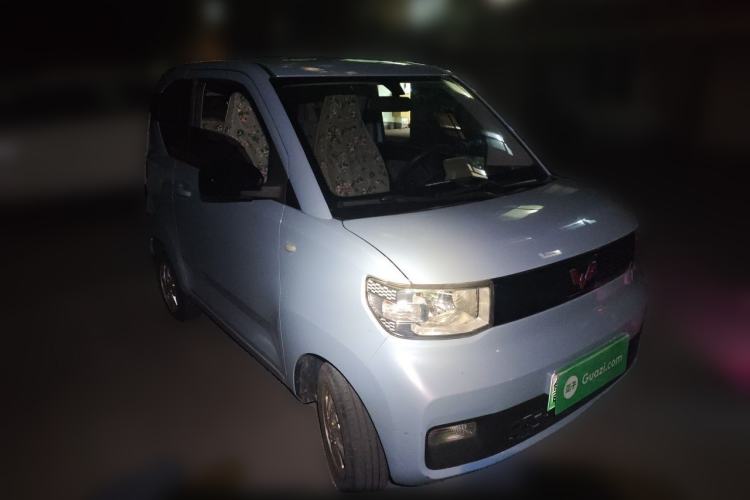 Used Wuling Hongguang MINIEV 2020 Freedom Version Lithium Iron Phosphate Front Right 45 Deg