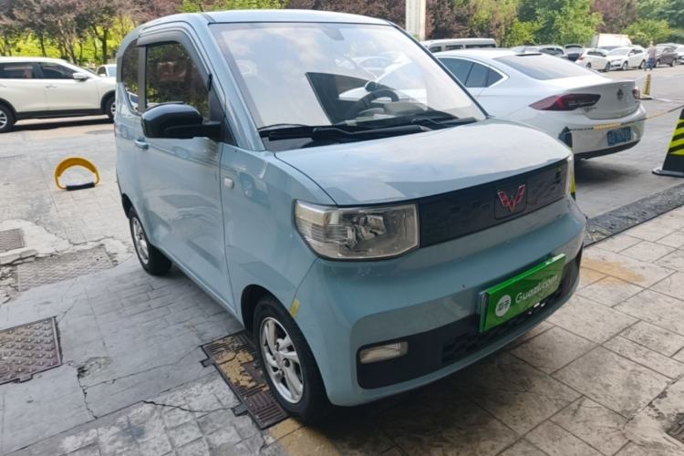 Used Wuling Hongguang MINIEV 2020 Enjoyment Model Lithium Iron Phosphate Front Right 45 Deg