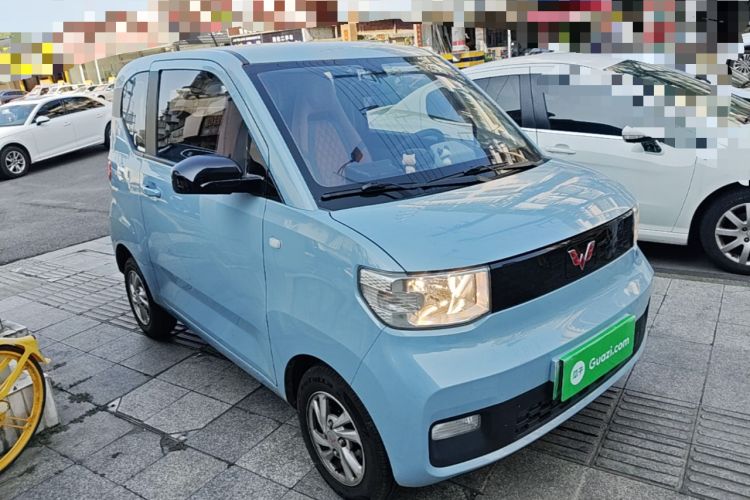 Used Wuling Hongguang MINIEV 2020 Enjoyment Model Lithium Iron Phosphate Front Right 45 Deg