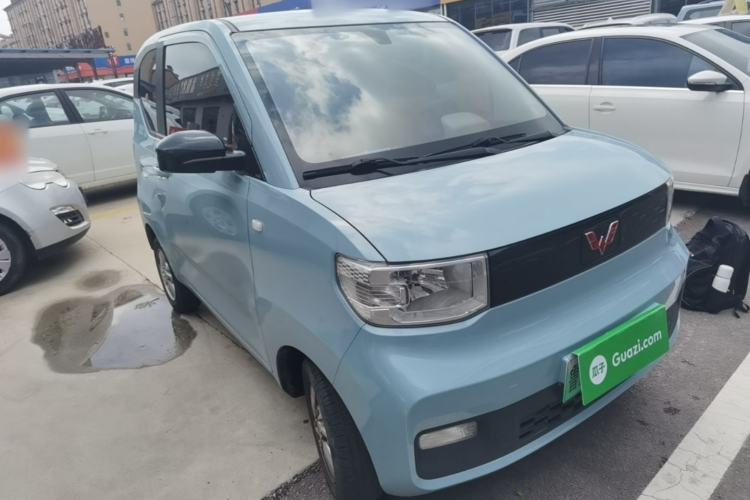 Used Wuling Hongguang MINIEV 2020 Freedom Version Lithium Iron Phosphate Front Right 45 Deg