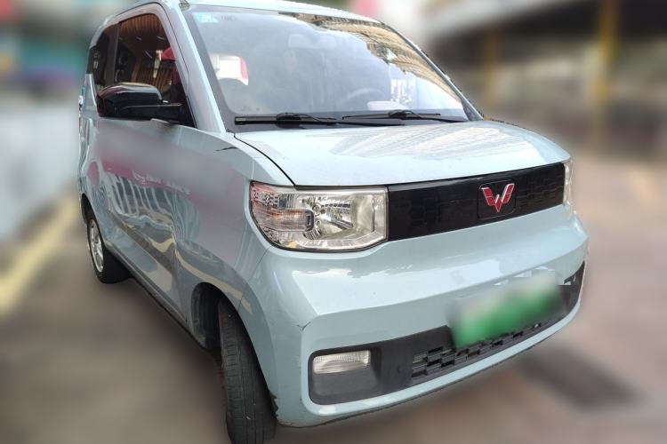 Used Wuling Hongguang MINIEV 2020 Freedom Version Lithium Iron Phosphate Front Right 45 Deg