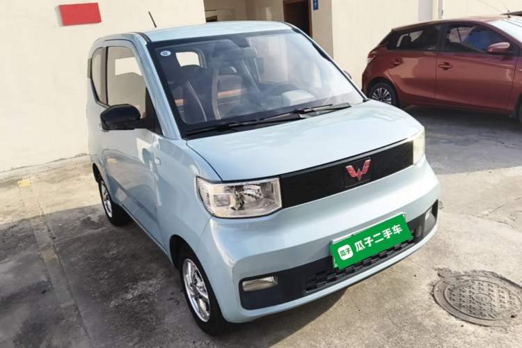 Used Wuling Hongguang MINIEV 2020 Enjoy Edition Lithium-Ion Battery Front Right 45 Deg