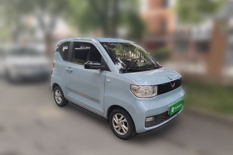 Used Wuling Hongguang MINIEV 2020 Enjoyment Model Lithium Iron Phosphate Front Right 45 Deg