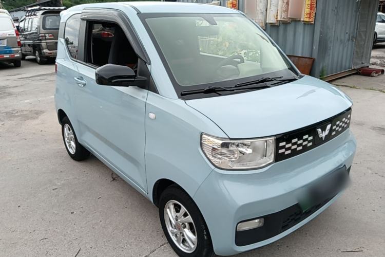 Used Wuling Hongguang MINIEV 2020 Freedom Version Lithium Iron Phosphate Front Right 45 Deg