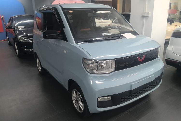 Used Wuling Hongguang MINIEV 2020 Freedom Version Lithium Iron Phosphate Front Right 45 Deg