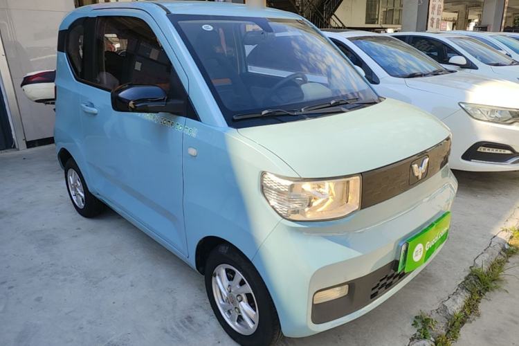 Used Wuling Hongguang MINIEV 2020 Zizai Version Lithium-NMC Front Right 45 Deg