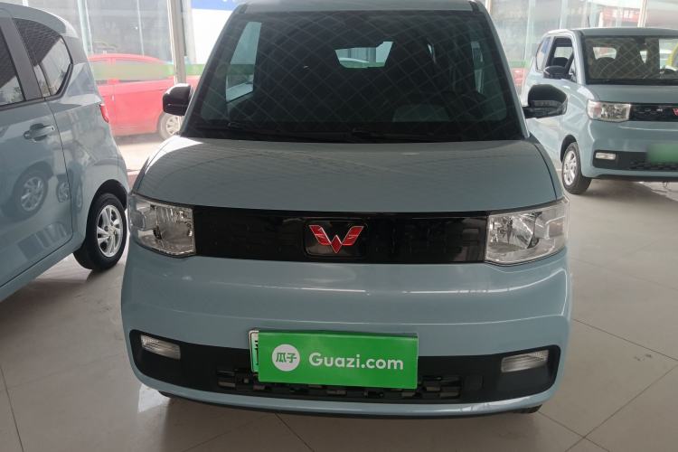 Used Wuling Hongguang MINIEV 2020 Freedom Version Lithium Iron Phosphate Front