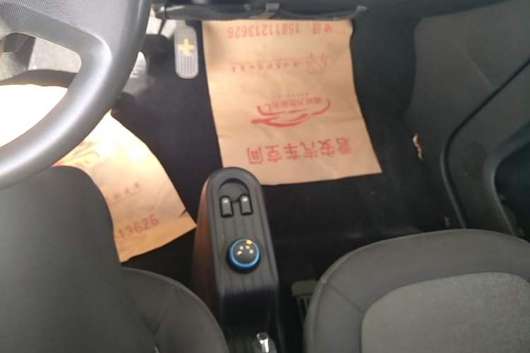 Used Wuling Hongguang MINIEV 2020 Enjoyment Model Lithium Iron Phosphate Gear Lever