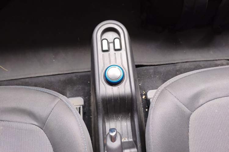 Used Wuling Hongguang MINIEV 2020 Freedom Version Lithium Iron Phosphate Gear Lever