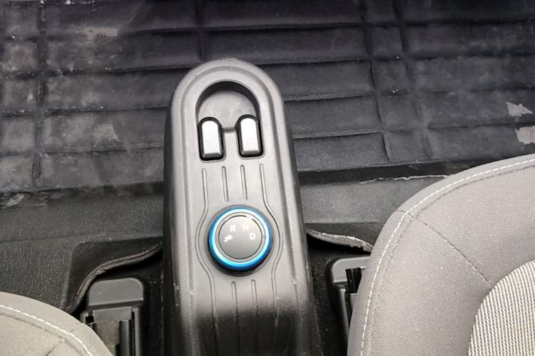 Used Wuling Hongguang MINIEV 2020 Freedom Version Lithium Iron Phosphate Gear Lever