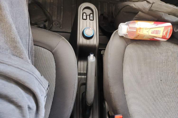 Used Wuling Hongguang MINIEV 2020 Enjoyment Model Lithium Iron Phosphate Gear Lever
