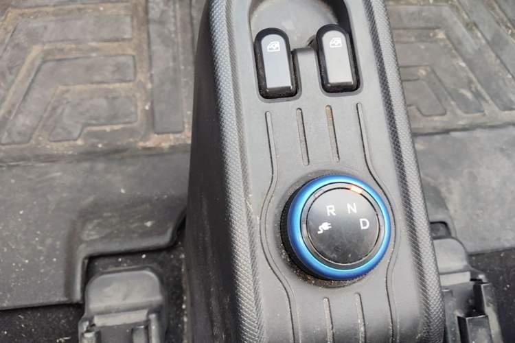 Used Wuling Hongguang MINIEV 2020 Freedom Version Lithium Iron Phosphate Gear Lever