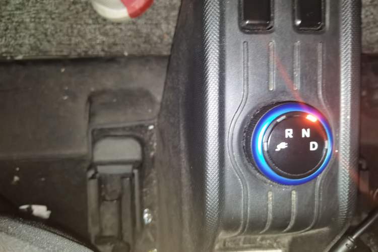 Used Wuling Hongguang MINIEV 2020 Freedom Version Lithium Iron Phosphate Gear Lever