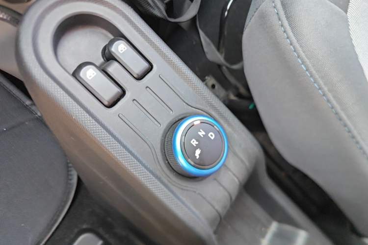 Used Wuling Hongguang MINIEV 2020 Lite Version Lithium Iron Phosphate Gear Lever