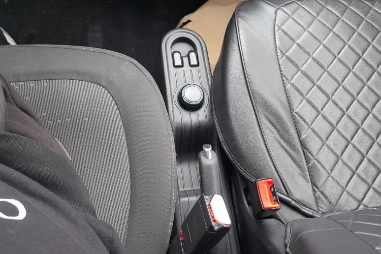 Used Wuling Hongguang MINIEV 2020 Freedom Version Lithium Iron Phosphate Gear Lever