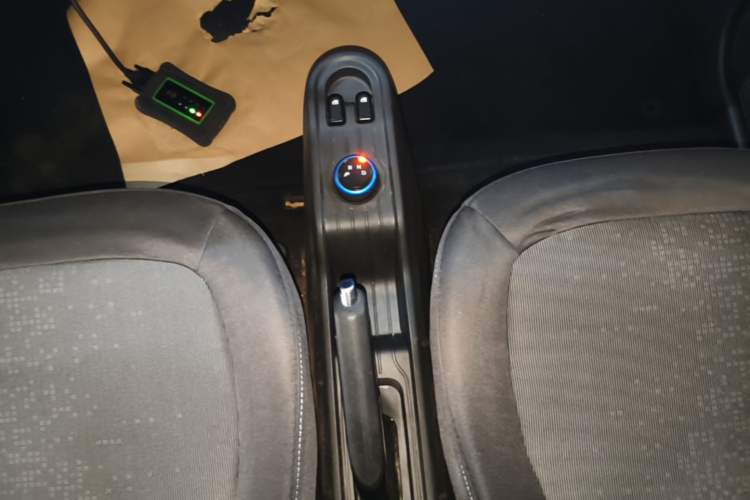 Used Wuling Hongguang MINIEV 2020 Freedom Version Lithium Iron Phosphate Gear Lever