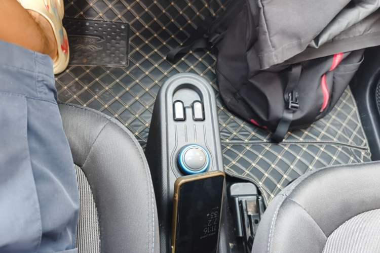 Used Wuling Hongguang MINIEV 2020 Freedom Version Lithium Iron Phosphate Gear Lever