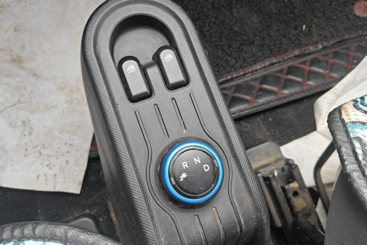 Used Wuling Hongguang MINIEV 2020 Zizai Version Lithium-NMC Gear Lever