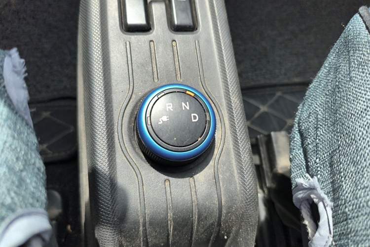 Used Wuling Hongguang MINIEV 2020 Enjoyment Model Lithium Iron Phosphate Gear Lever