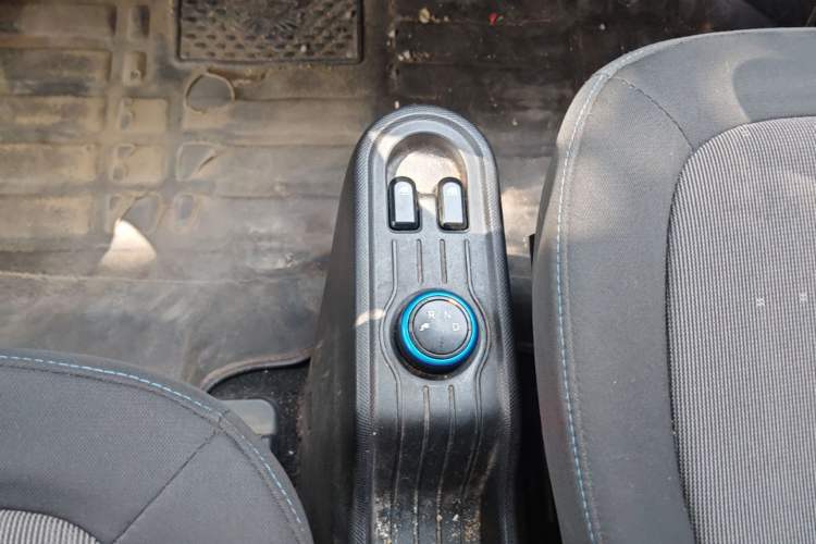 Used Wuling Hongguang MINIEV 2020 Freedom Version Lithium Iron Phosphate Gear Lever