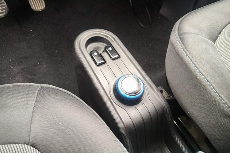 Used Wuling Hongguang MINIEV 2020 Enjoyment Model Lithium Iron Phosphate Gear Lever